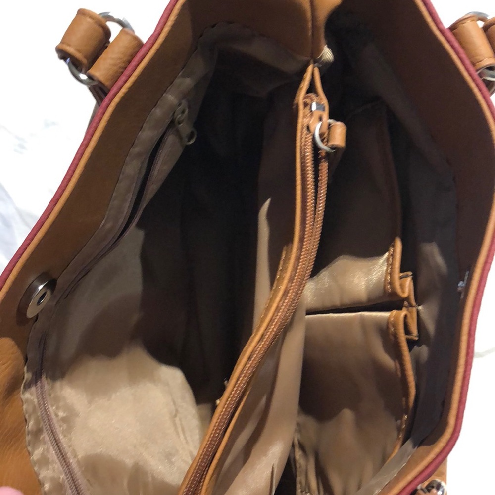 Purse - Picture 3 of 4